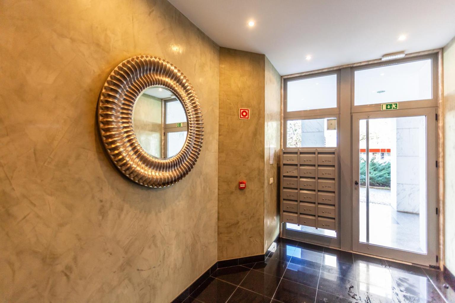Apartamento Lisboa Sete Rios Ngoại thất bức ảnh